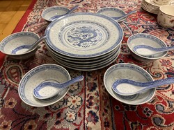 6 Personal Chinese rice grain dinnerware, plates and bowls with spoons. They were never used!
