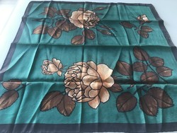 Silk scarf on an emerald green background with roses, 67 x 67 cm
