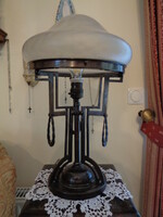 Impressive bronze Art Nouveau table lamp