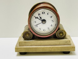 Art-deco showcase clock