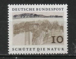 Postatiszta Bundes 1747 Mi 591      0,30 Euró
