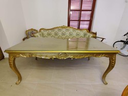 Barokk arany asztal