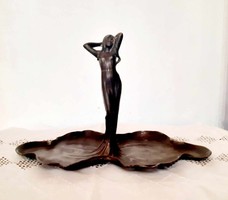 Kínáló - hölgy-szobor díszítéssel (ón)