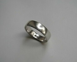 Fényes, ezüst női karikagyűrű 1 Ft-ról!