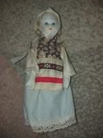 Porcelain doll, in good condition