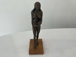 Rácz Edit férfi női lány szobor figura képcsarnok akt bronzírozott műgyanta modern retro