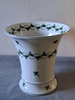 Flawless vase with Herend parsley pattern
