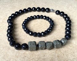 Ónix gyöngysor és karkötő pirit kövekkel