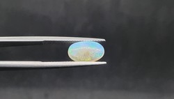 Ethiopian welo opal 1.71 Carats. With certification.