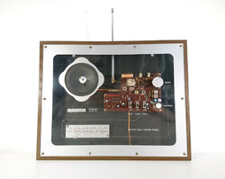 Maximal tr2 wall picture radio rarity. Am with fm bands. 1980s Germany. It works flawlessly!