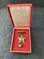 Kiváló Újító kitüntetés bronz fokozat miniatűrrel dobozban