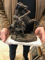Bronze statue of a rider braking his overgrown horse, 24 cm