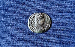 II. Constantius (337-361)!!! Fel Temp Reparatio (Főnix) | 1 db római bronz érem