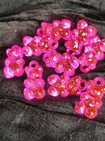 Pink gumimaci medál