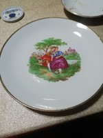 Romantikus porcelán tányér 1.a képeken látható állapotban