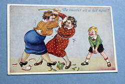Régi humoros  litho képeslap -  verekedő asszonyságok