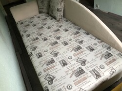 2db egyedi dizájnú ágy faberakással. Az ár 1 db-ra vonatkozik!