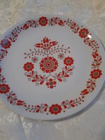 Red collectible wall plate 24 cm