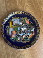 Fairy Aladdin porcelain decorative plate that can also be hung on the wall.