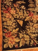 Handwoven pink kilim carpet 185x262 cm.