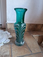 Beautiful 22 cm high opal type glass vase collector's mid-century modern home decoration heirloom