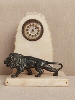 Junghans mantel clock with lion figure in perfect condition