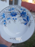 Gyönyörű 23 cm átmérőjű antik virágos tányérok