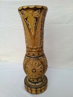 Faragott fa váza (42,5 cm)