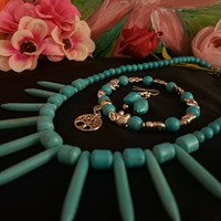 Turquoise set, the stone of self-realization.