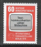 Postatiszta Berlin 764  Mi 600    1,40 Euró