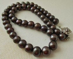 Nice old genuine darker colored pearl necklace with rose clasp