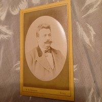 A portrait of a 19th century gentleman
