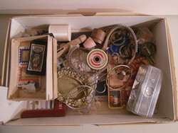 Sewing box - contents - old - many things - Austrian - nice condition