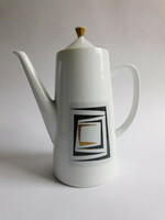 Epiag coffee pourer with a modern, geometric pattern