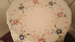 120 cm x 120 cm cross-stitch antique tablecloth with floral pattern