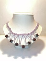 Purple glass bead necklace (678)