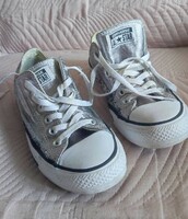 Converse shoes 38