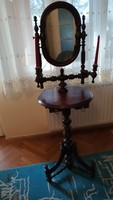 Ónémet fésülködő, pipere asztal