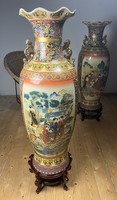 Pair of 20th century Chinese vases (90cm) - About 1ft
