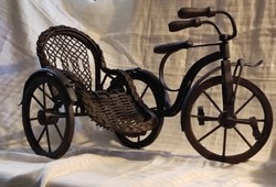 Régi, Italy, Vintage kerékpár játék. 1880-1920.  38x26x24 cm.