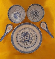 Chinese porcelain bowls