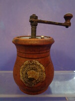 Old pepper grinder with label