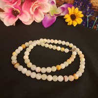 Jade string of pearls is the stone of luck. 0.5 cm