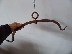 Antique skinning iron