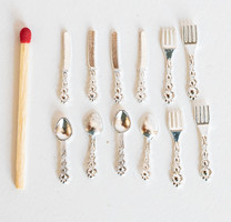 Mini metal cutlery set for 4 people - dollhouse accessory, kitchen doll furniture, miniature