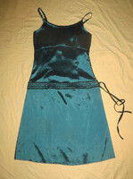 Zöld pántos ruha 36-s Exsequo csipőnél fekete csipke h:92 cm mb. 77-86 cm