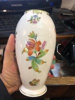 Herend porcelain vase, perfect, 17 cm, for a gift. Victoria pattern