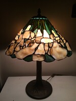 Tiffany asztali lámpa íriszekkel