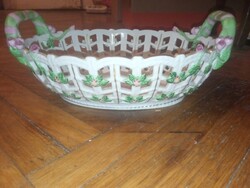 A large openwork basket with a fabulous Herend map pattern