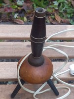 Retro 3 lábú lámpa, dugvillával, bakelit kapcsoló gomb design- 60-as évek